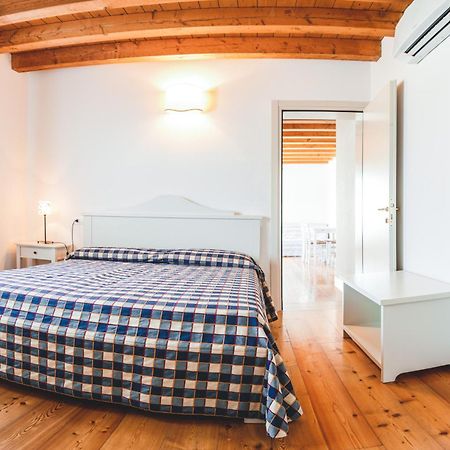 Residenze Di La' Dal Fiume Aparthotel Caorle Eksteriør bilde
